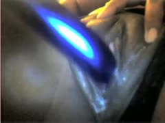 My gorgeous ebon hottie uses a fake penis to dodle her swollen, black, creamy cunt.